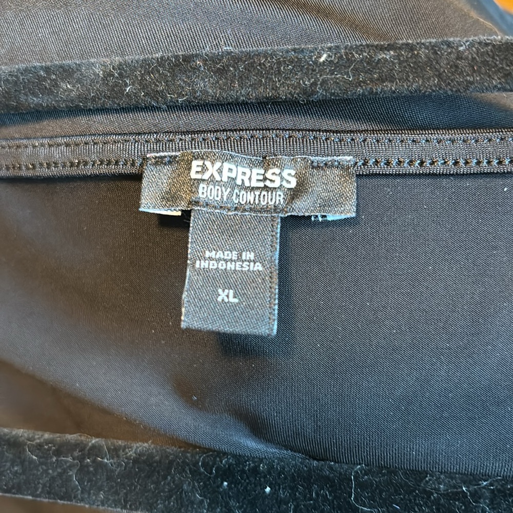 Express bodysuit - Picture 4 of 4